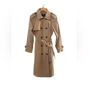 London Fog trench size L pristine condition like new